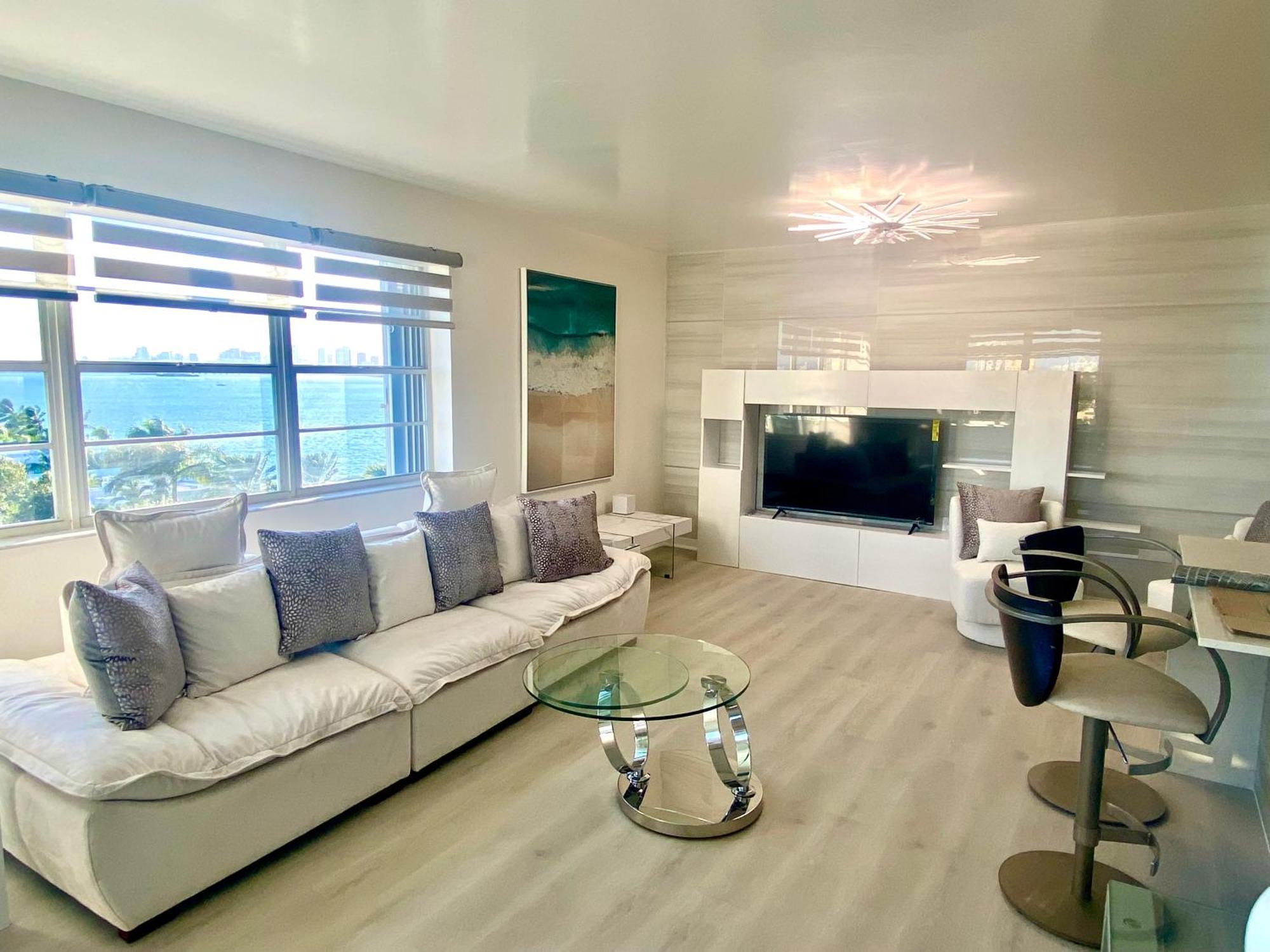 Panoramic Luxurious Waterfront One Bedroom Apartment With Miami Skyline View Free Parking 5Min Drive To Miami Beach Ngoại thất bức ảnh