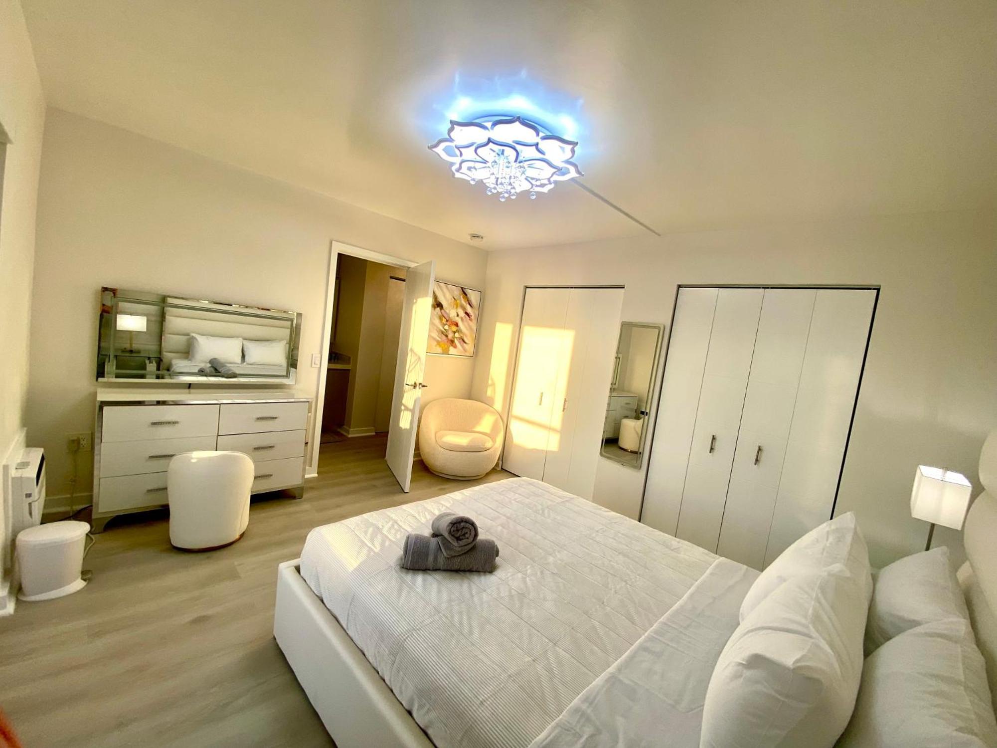 Panoramic Luxurious Waterfront One Bedroom Apartment With Miami Skyline View Free Parking 5Min Drive To Miami Beach Ngoại thất bức ảnh