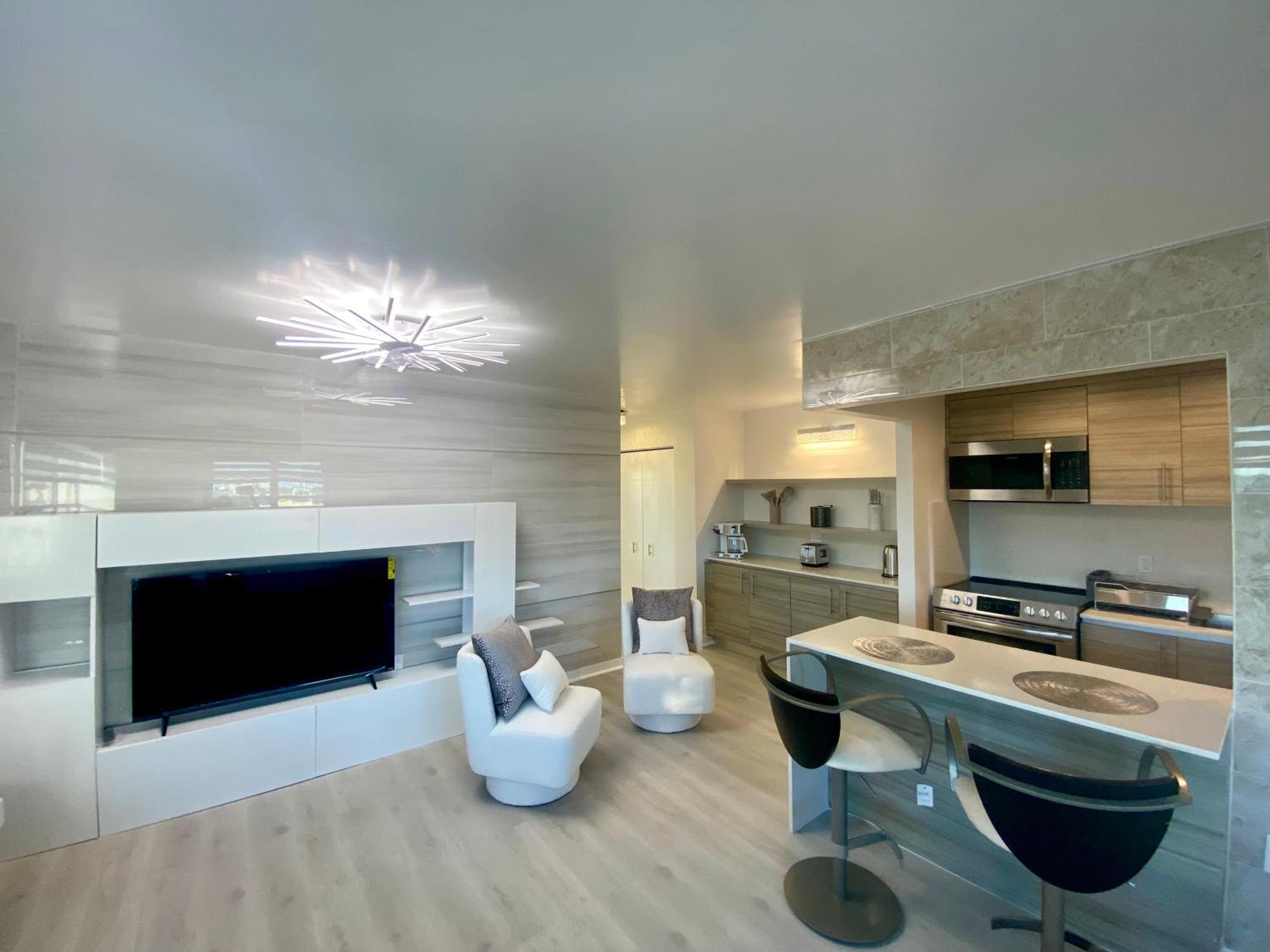 Panoramic Luxurious Waterfront One Bedroom Apartment With Miami Skyline View Free Parking 5Min Drive To Miami Beach Ngoại thất bức ảnh