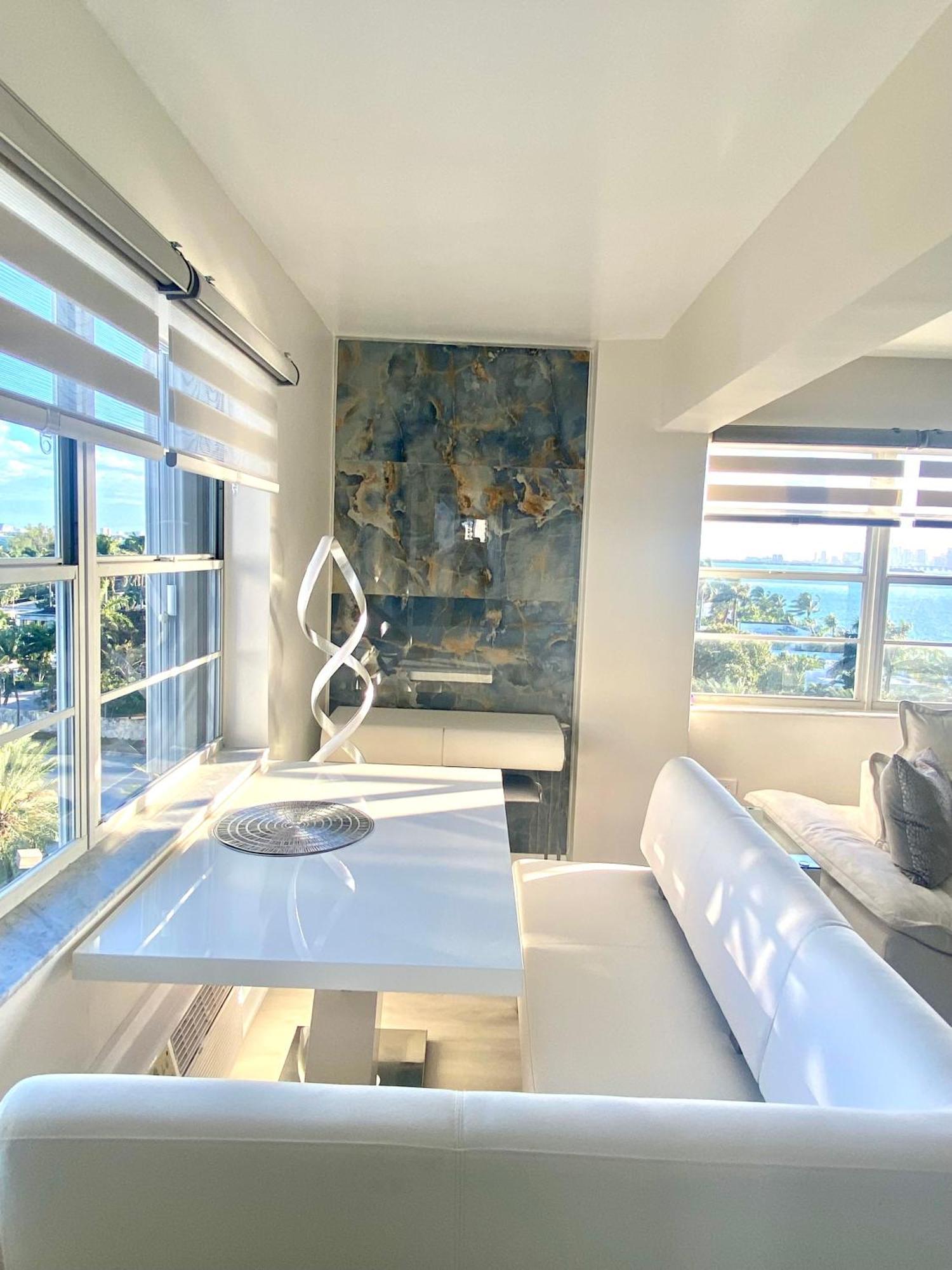 Panoramic Luxurious Waterfront One Bedroom Apartment With Miami Skyline View Free Parking 5Min Drive To Miami Beach Ngoại thất bức ảnh